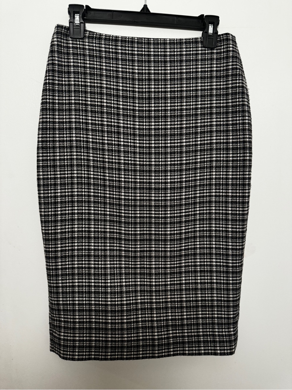 The Limited Black & White Houndstooth / Plaid Tweed Pencil Skirt | Office